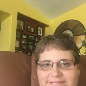 Meet your Posher, Vickie